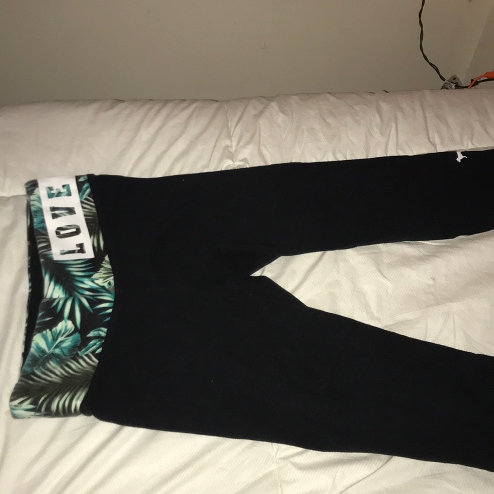 Victoria Secret cropped leggings